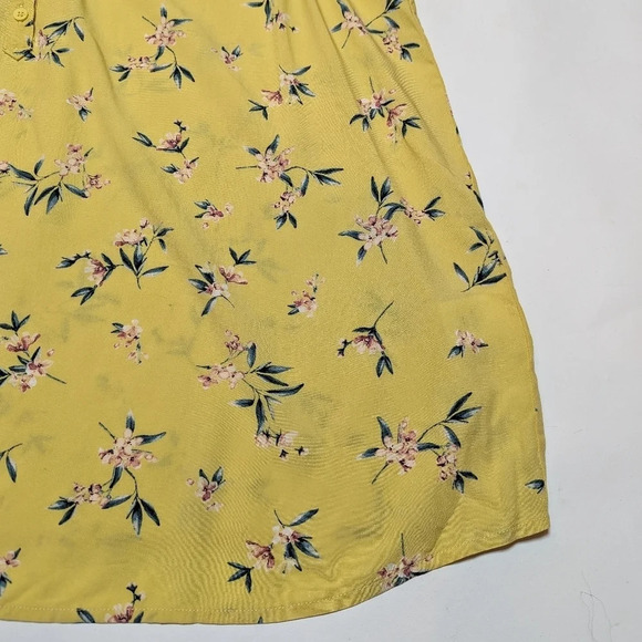 NWT Reitmans Yellow Floral Button Front Halter Blouse Woman's XXL - Picture 7 of 9
